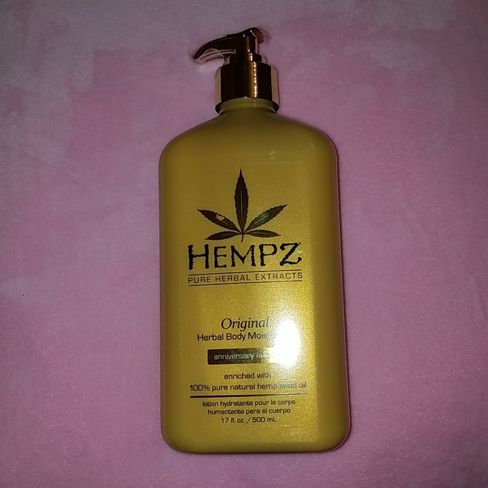 Hempz Original Herbal Body Moisturizer (17 fl. oz)